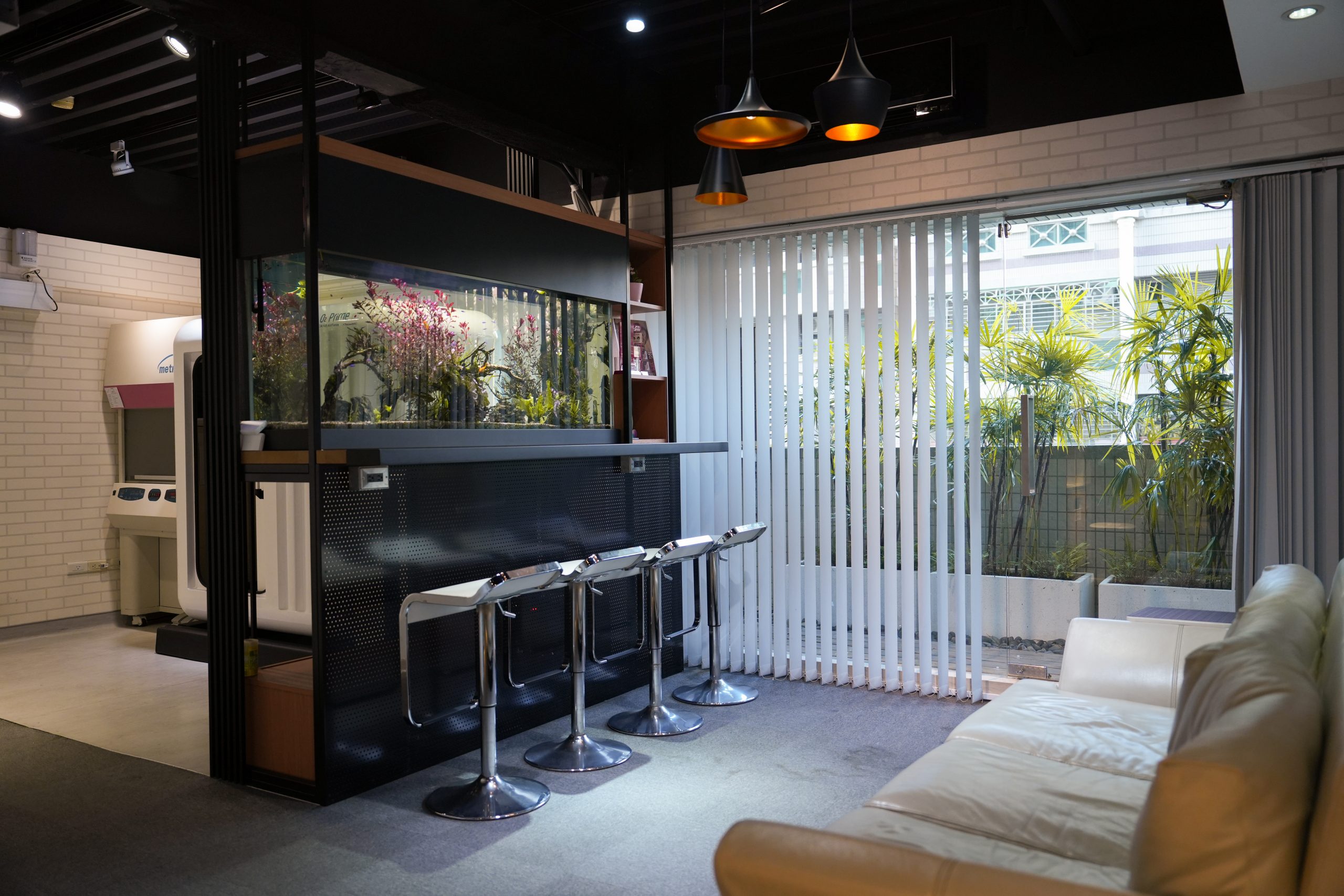 DCDC｜HAIR RESTORATION CENTER (KAOHSIUNG BRANCH)