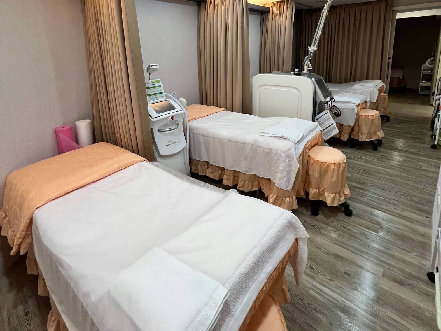 BANQIAO SIWEI SKIN STARCLINIC