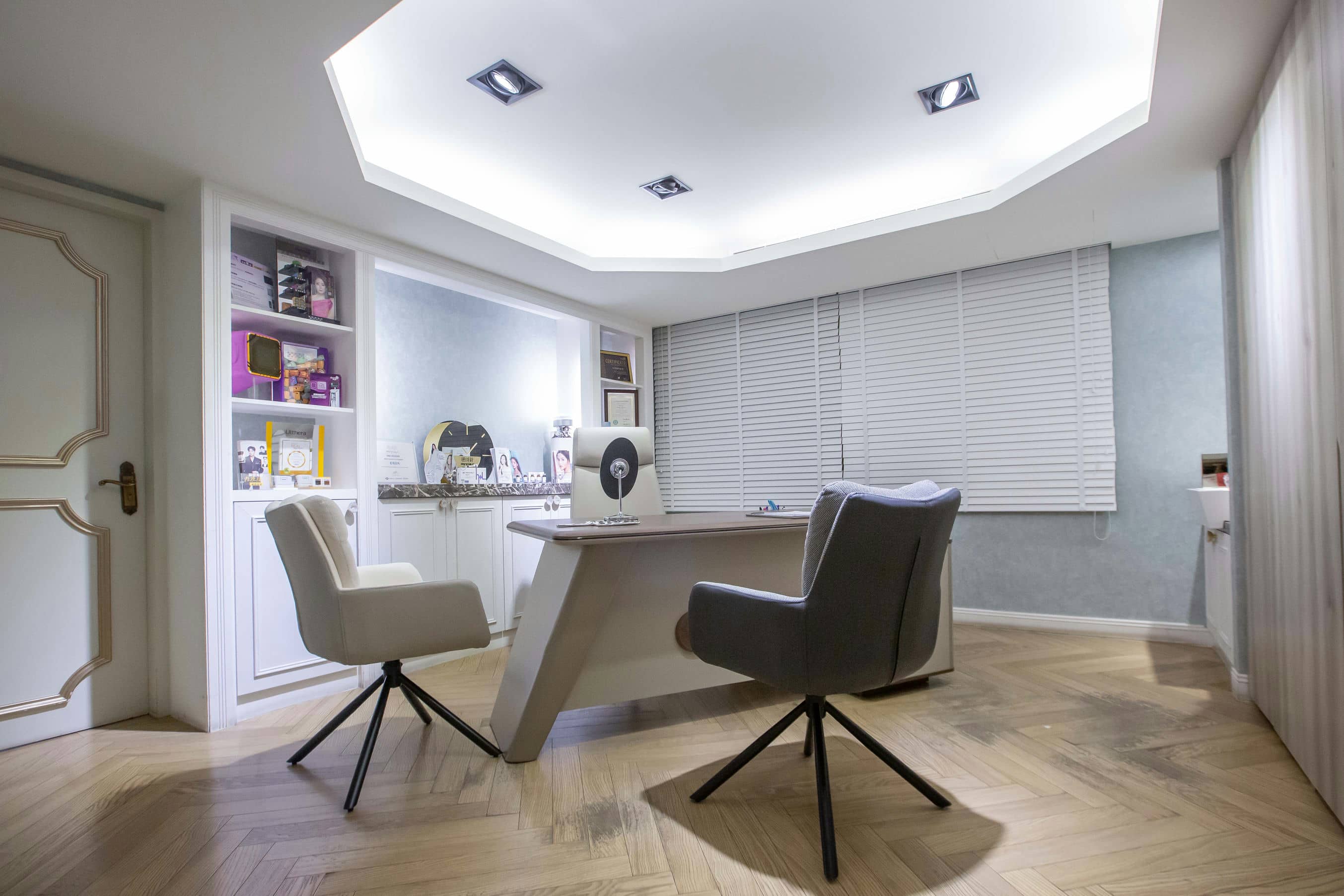 GUTING STARCLINIC(FORMERLY STARNIC DERMATOLOGY CLINIC)