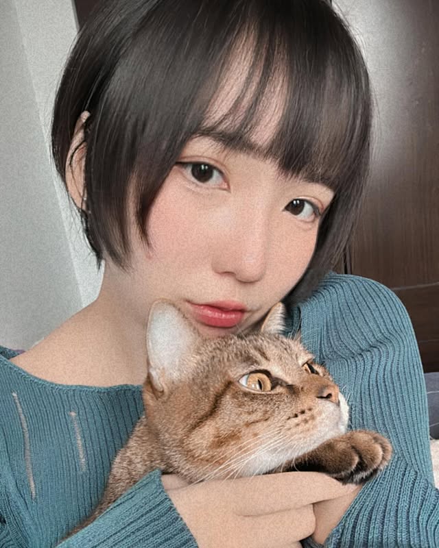 等夏天直接露美腿、光溜溜的腋下 超爽！