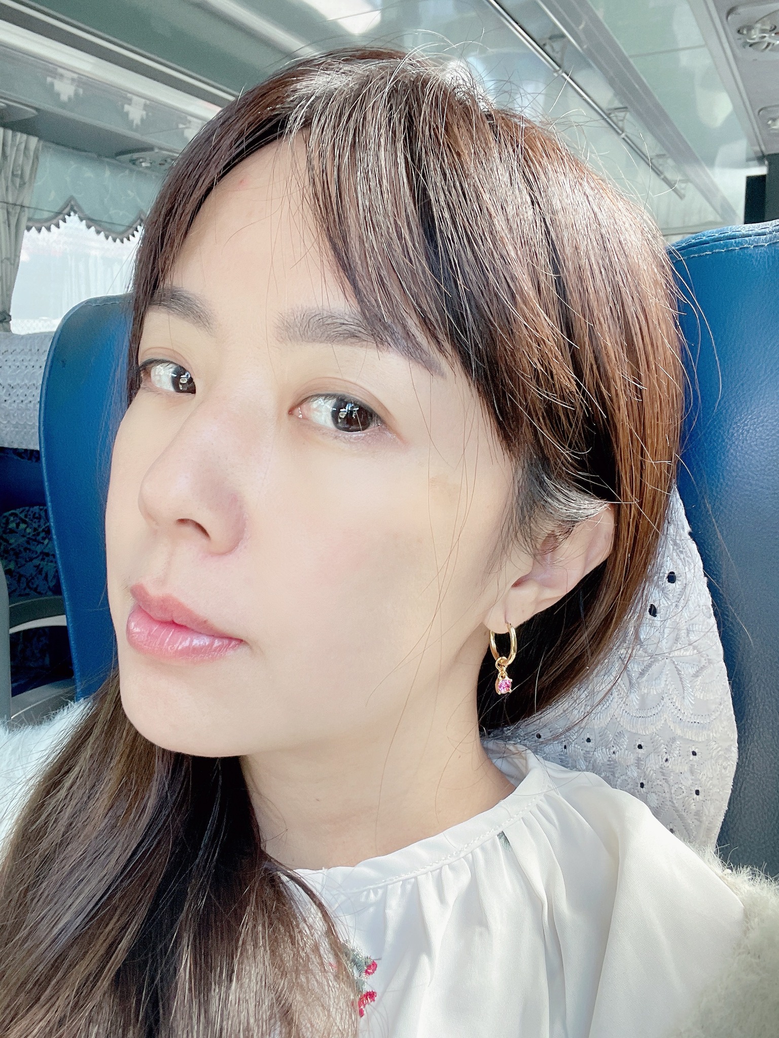 對抗斑點的同時也針對我在意的毛孔及細小紋路再做加強