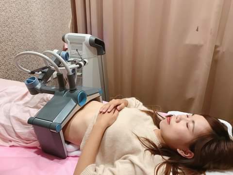 【輕盈體雕】 趁這個冬天來做療程，非接觸、非侵入、安全舒適！！！~-閒妻小廚娘 吃貨二兄妹
