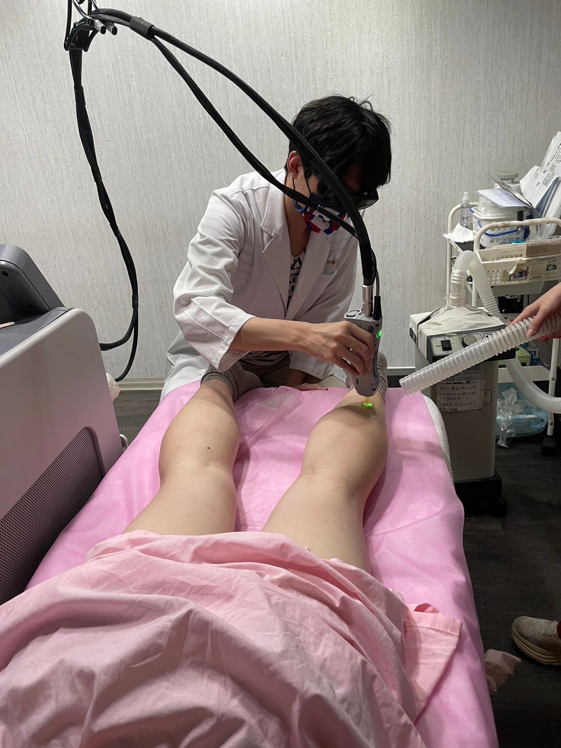 比起第一次來時，腿毛已經明顯變少！