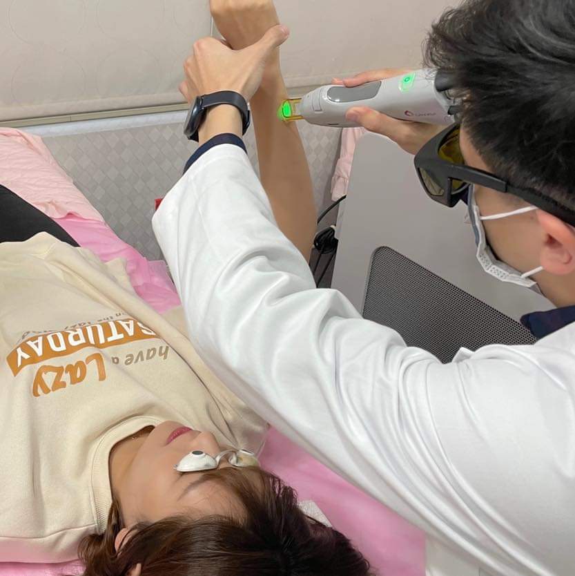 【雷射除毛】和手毛說掰掰，再也不用自己剃手毛了！！！-咪塔 Mita