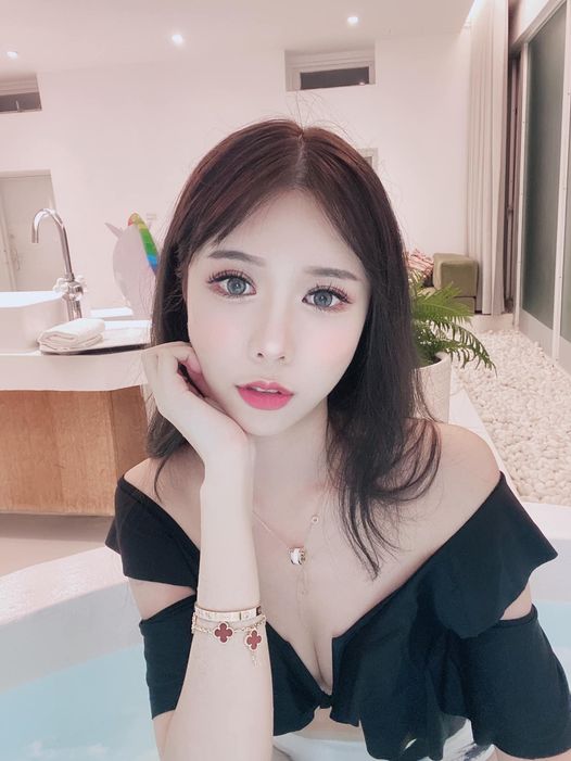 皮膚要顧好 光擦保養品是不夠的 定時打皮秒雷射才會美美的🥳 雷射首選星和❤️❤️ #探索皮秒 #肝斑 #雀斑 #曬斑 #顴骨母斑 #太田母斑 #刺青 #改善疤痕【LINE@】搜尋@startn http://reurl.cc/Ymola 【專人回覆你的每一個私訊】