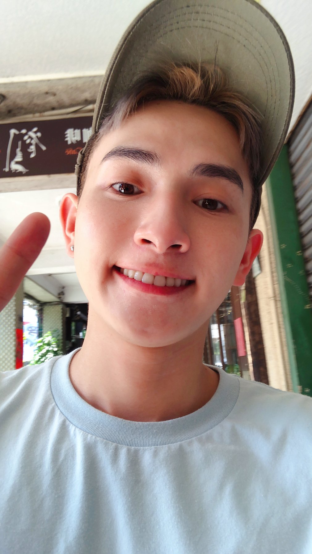 【彩衝光】星和診所/高雄醫美♥縮小毛孔 -Yaron Han(龍龍)