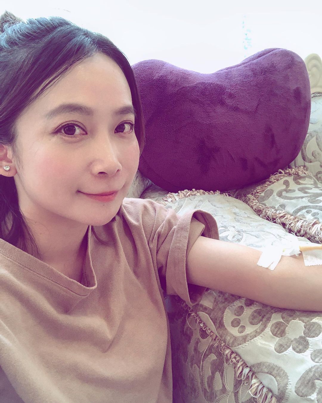   【活力滿點滴】星和診所/桃園醫美♥打完的幾天覺得皮膚變很亮 -我是Alice.阿芯她老木