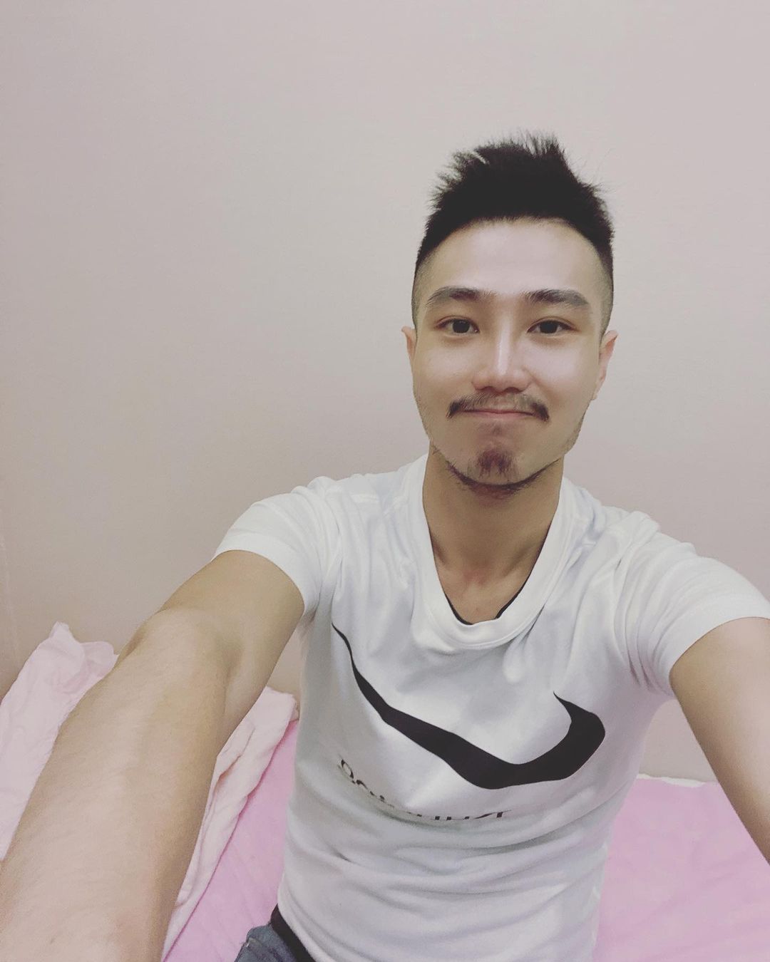 【杏仁酸煥膚】星采整形外科診所(大安)- 又到了我最愛的杏仁酸保養啦~  皮膚又可以白亮亮的出門了!！~- Henry Hsieh