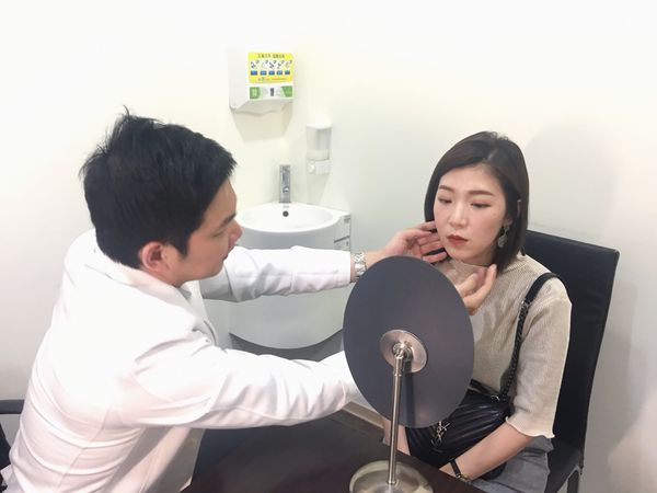 【Ulthera極線音波拉提】星和診所（新竹市）-薛博今醫師—讓我跟萬年大小臉說掰掰！拍照終於不再喬角度！-艾比小姐 (下)