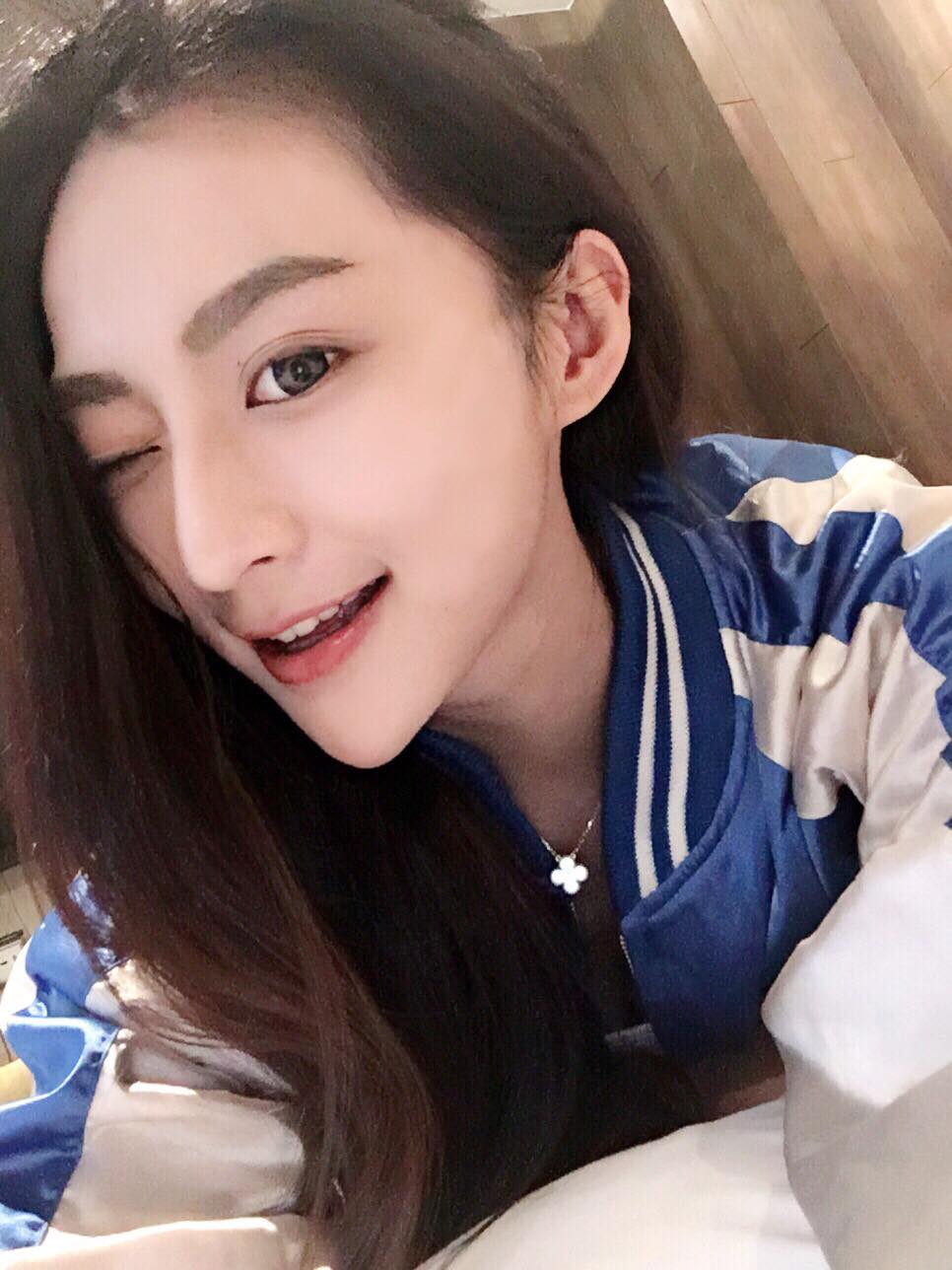 【杏仁酸】星和診所/台中醫美-做完杏仁酸隔天上妝好服貼呀❤️-曾詠晞