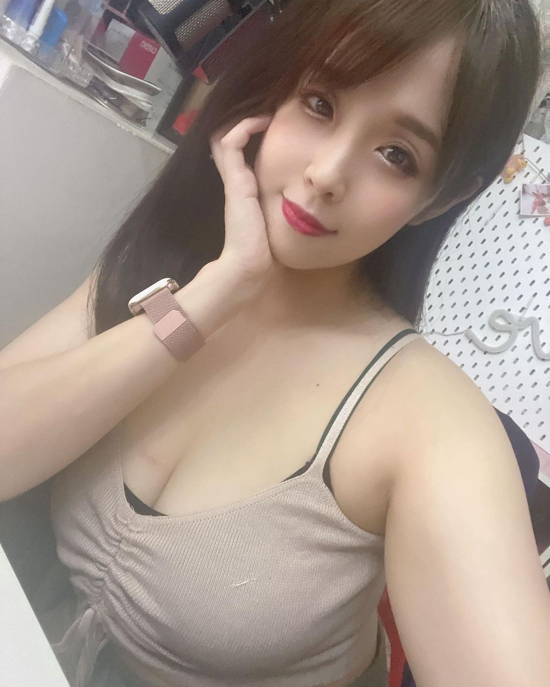 【彩衝光】
