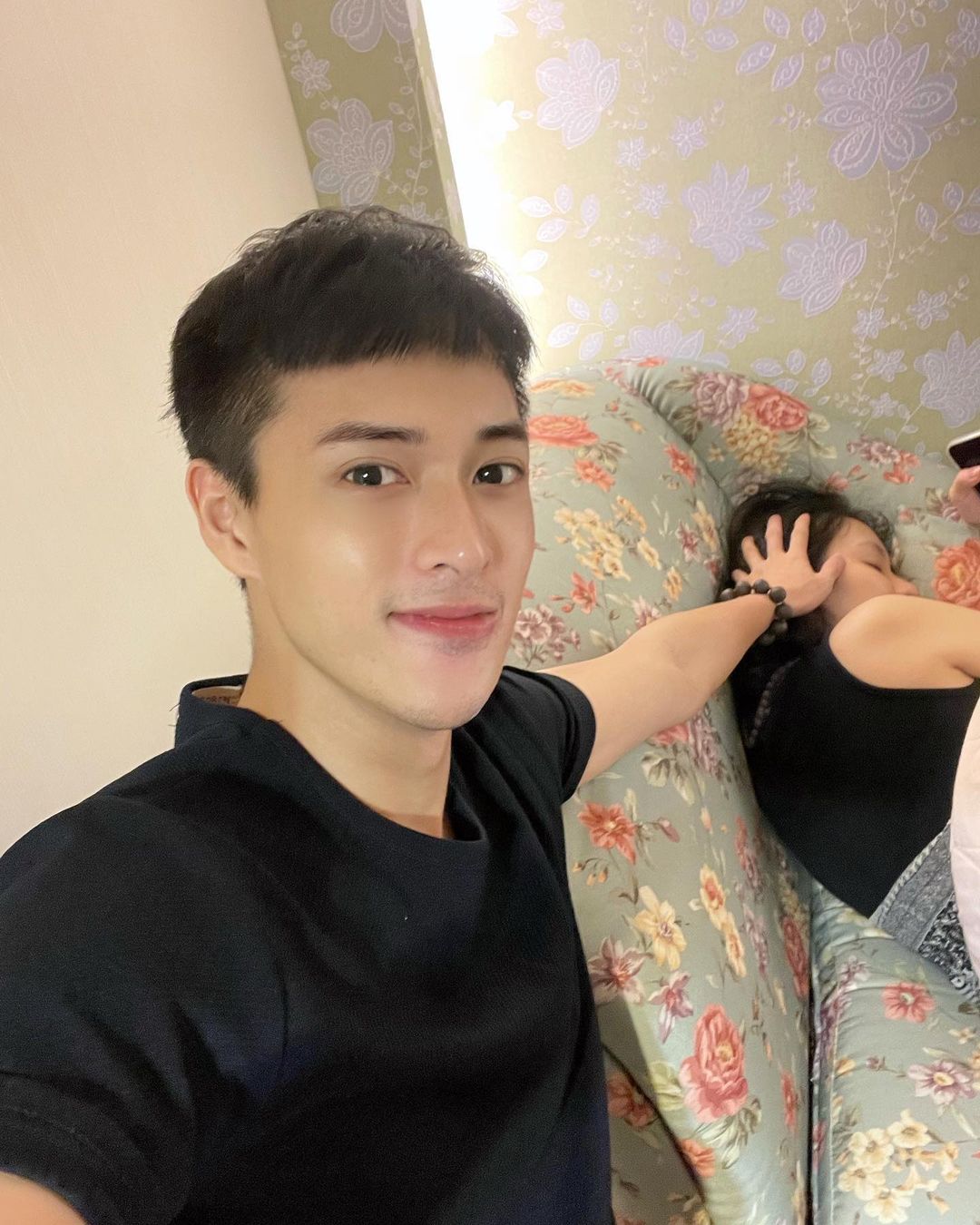 【杏仁酸煥膚】星和診所/仁愛店-做完杏仁酸，心裡頭甜甜的暖暖的-于秉鑫-