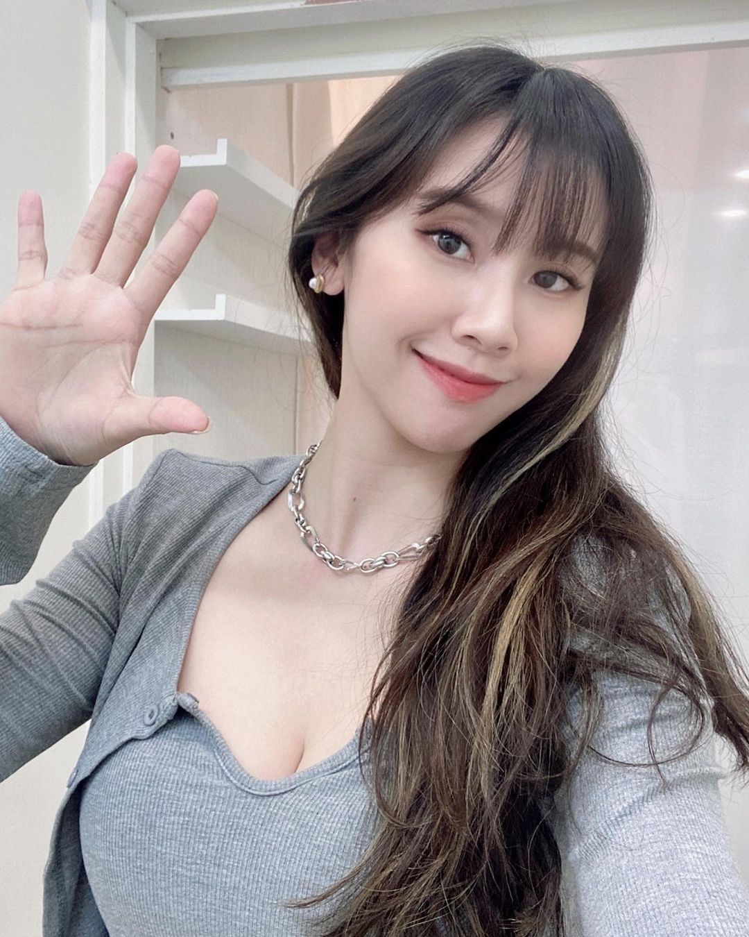 【杏仁酸煥膚】星和診所/台南店-杏仁酸保養感覺到皮膚的亮度和乾淨度-黃麻