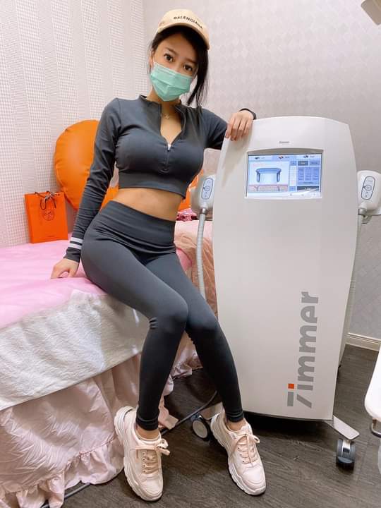 【Zlipo Z塑酷】比以往的療程更舒適 我個人覺得有點像是在按摩的感覺！～❤❤！！！-鍾以希