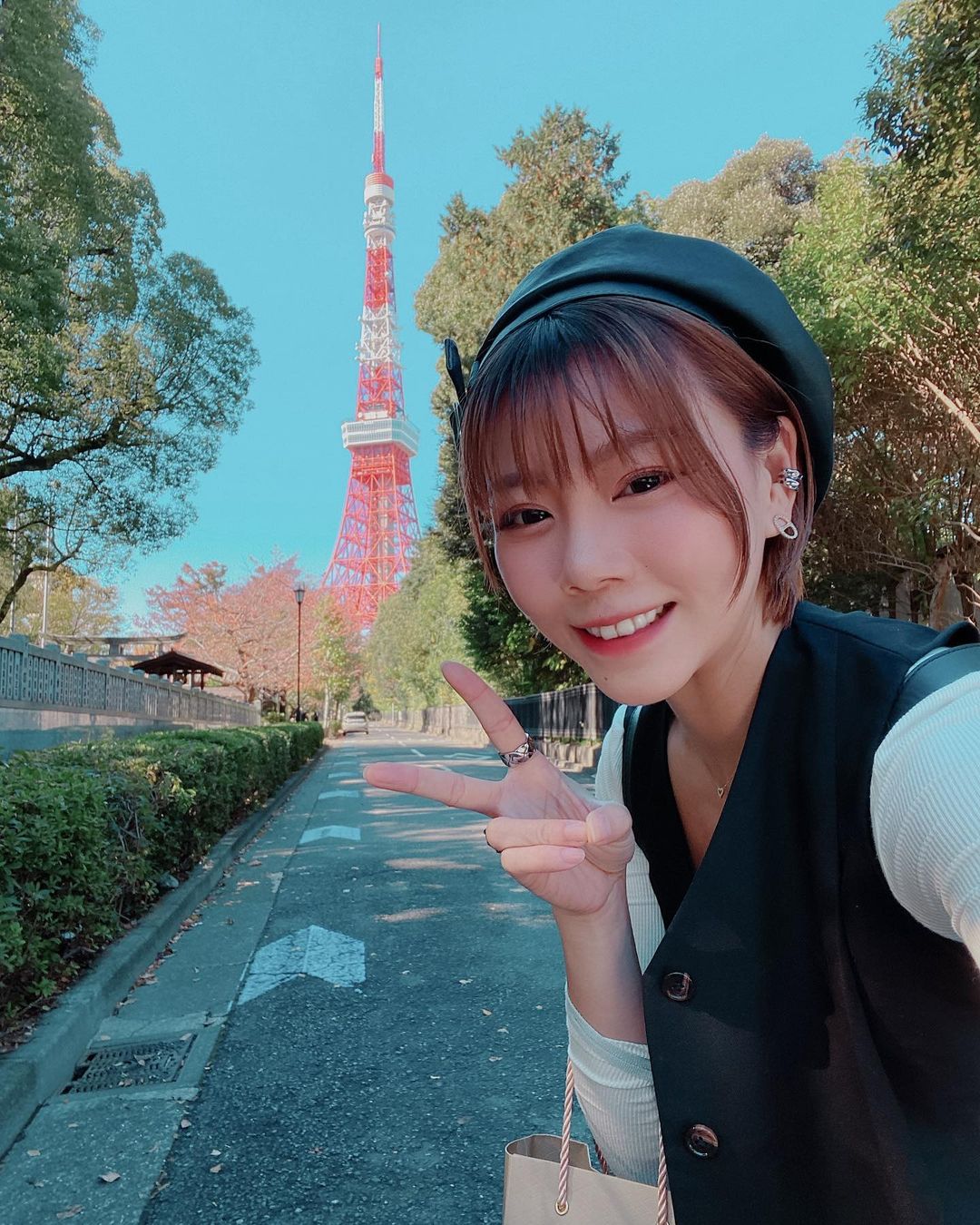 【杏仁酸煥膚】星采診所/古亭店-真心推薦有痘痘粉刺困擾的男女老幼 都可以去體驗看看-Silvia