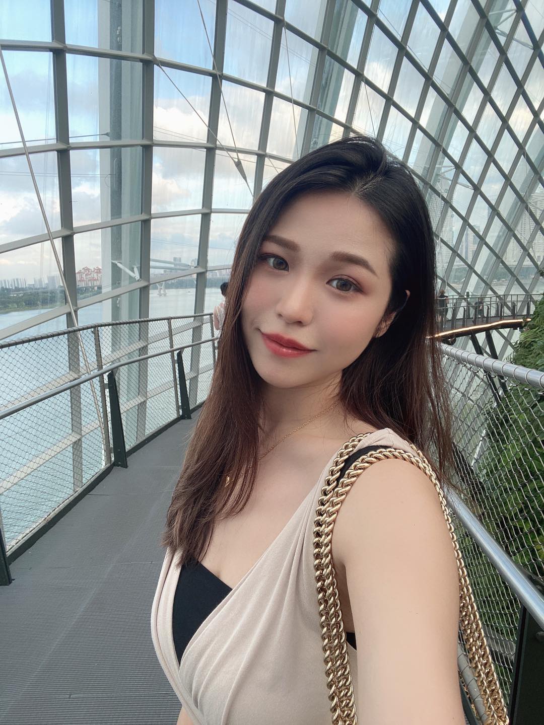 婠妍