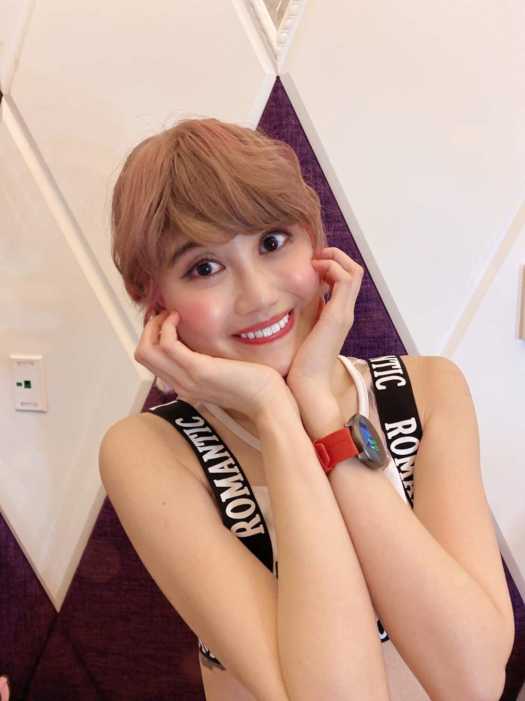【雷射除毛】告別毛髮，穿表演服腋下都不怕！～-豆芽 Sandy