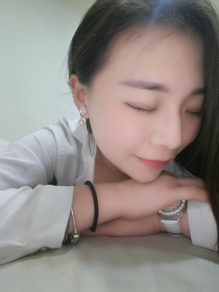 【杏仁酸】星和診所/台中醫美-上妝服貼度???-李臻