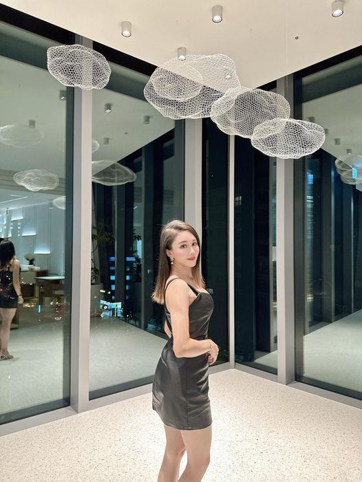 彩衝光