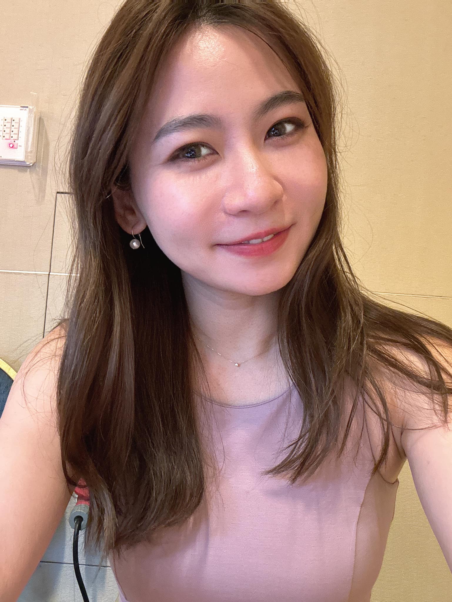【修秘水光】拜託要結婚的寶貝們水光都給我打起來！成為行走的電燈泡 - Amber