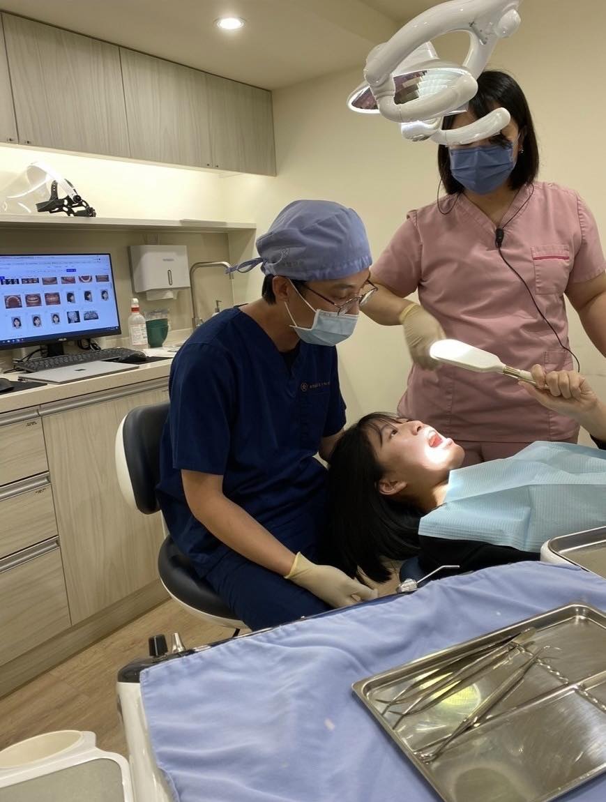 隱適美
