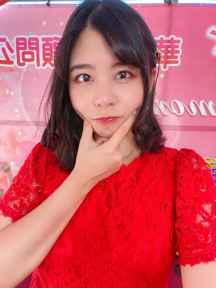 【彩衝光】星和診所-台南市-化妝、拍照都不用再修掉小鬍子_Tiffany Lin(奈奈)