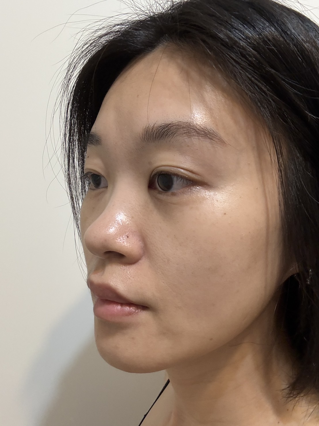 【修秘水光】感受到保濕力提升，整晚吹冷氣醒來也不覺得皮膚緊繃-瓊儀