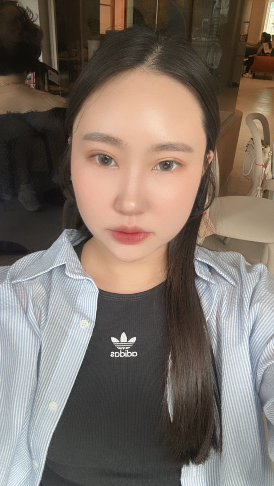 【修秘水光電波】蘇亭碩醫師-整體膚況變得超亮像燈泡肌，臉部線條也提起來了，氣色變好超開心的！-Debbie